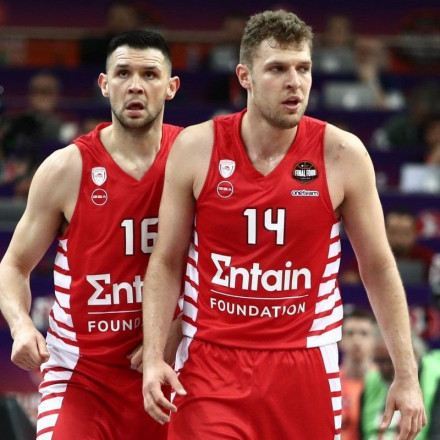 Ολυμπιακός: Ο Κώστας Παπανικολάου συνεχίζει στους ερυθρόλευκους μέχρι το 2026