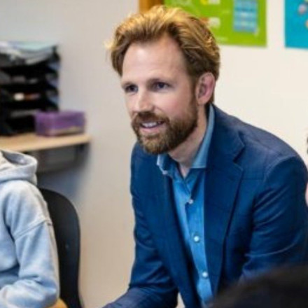 Ολλανδία: Παραιτήθηκε ο υπουργός Παιδείας - Kαταγγελίες για bullying σε εργαζομένους