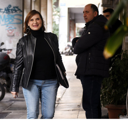 Τα... Πάθη του ΠΑΣΟΚ: Δεν ξέρει τι να κάνει με την Μπατζελή Τα... Πάθη του ΠΑΣΟΚ: Δεν ξέρει τι να κάνει με την Μπατζελή