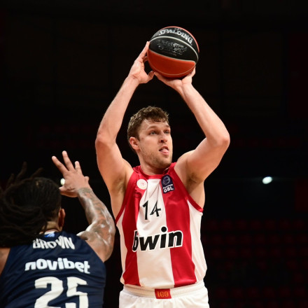 Αποθέωση Τσίλντρες και Πάσπαλι για Βεζένκοφ