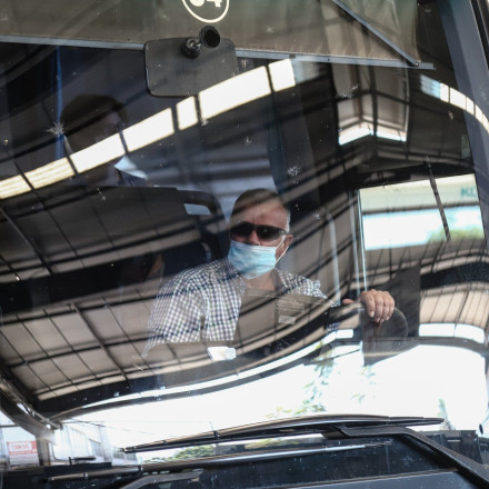 Αναστάτωση μέσα σε λεωφορείο του ΚΤΕΛ - Επιβάτης απείλησε τον οδηγό