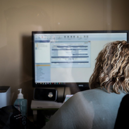 Πώς και πότε πρέπει να δηλωθούν στην εφορία τα αναδρομικά εισοδήματα - Τι να προσέξετε Πώς και πότε πρέπει να δηλωθούν στην εφορία τα αναδρομικά εισοδήματα - Τι να προσέξετε