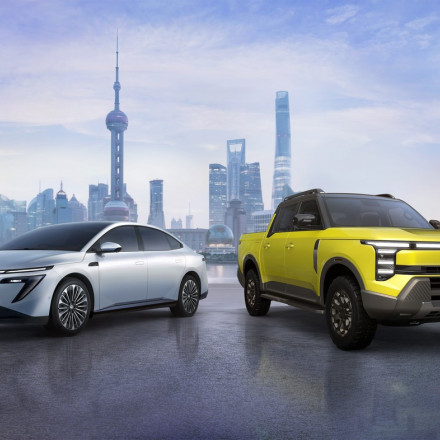 Η Nissan στην έκθεση αυτοκινήτου στη Shanghai Η Nissan στην έκθεση αυτοκινήτου στη Shanghai
