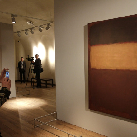 Ολλανδία: Ατίθασος μπόμπιρας κατέστρεψε πίνακα αξίας 50 εκατομμυρίων ευρώ σε μουσείο