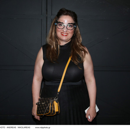 Σοφία Μουτίδου: «Δύσκολα χρόνια... δούλευα καθαρίστρια, κλόουν και γραμματέας»