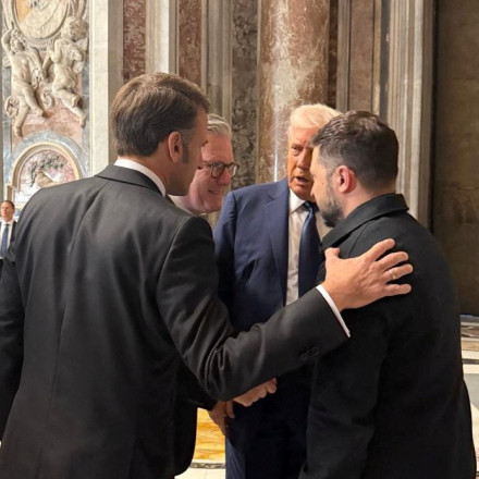 Δεν θα γίνει νέα συνάντηση Τραμπ , Ζελένσκι στη Ρώμη - Τι είπε ο Ουκρανός ηγέτης για το τετ α τετ