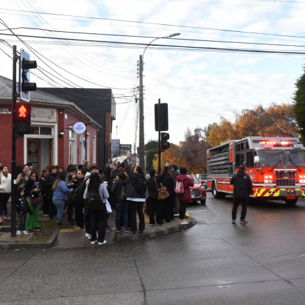 Μέγα σεισμός σε Αργεντινή - Χιλή: Η στιγμή που πολίτες εκκενώνουν πόλεις υπό τον φόβο τσουνάμι