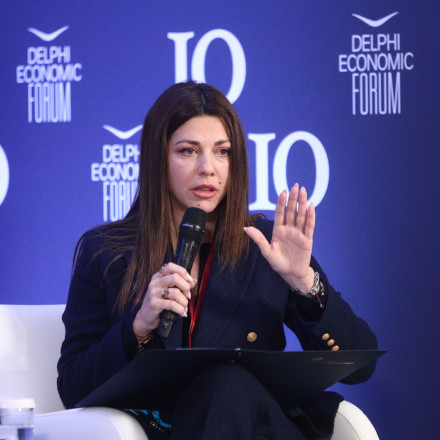 Ζαχαράκη για τις 17χρονες στην Ηλιούπολη: «Σεβασμό στον πόνο των οικογενειών – Κανένα παιδί μόνο»