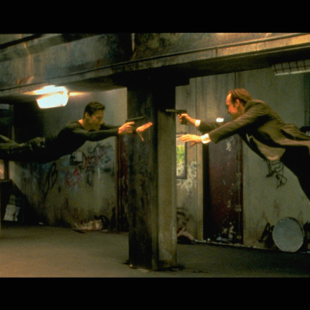 Τελικά ζούμε μέσα στο Matrix; Επιστήμονας ισχυρίζεται πως το σύμπαν είναι μία τεράστια προσομοίωση