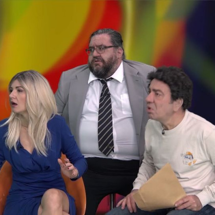 MITSI VAR: Ο Μικρούτσικος μπαίνει στο Big Brother και αναστατώνει τον Φειδία και την Στυλιάνα