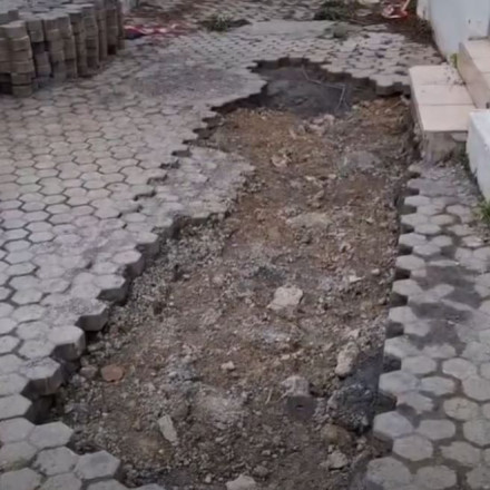 Βούτες Ηρακλείου: Πανικός για ρήγματα, σπίτια κόπηκαν στα δύο - Εκτάκτως ο Λέκκας στην περιοχή