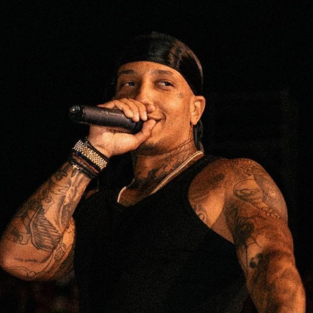 Νούμερο 1 στο Netflix η ταινία για τον Light - Ξεπέρασε «μεγαθήρια» της πλατφόρμας