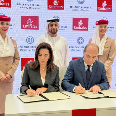 Υπουργείο Τουρισμού: Μνημόνιο συνεργασίας με την Emirates για κοινές πτήσεις και στοχευμένες δράσεις Υπουργείο Τουρισμού: Μνημόνιο συνεργασίας με την Emirates για κοινές πτήσεις και στοχευμένες δράσεις