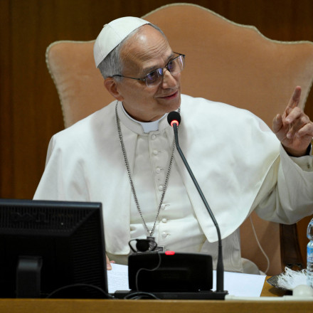 «Όπως ο Φραγκίσκος…»: Τα πρώτα λόγια του πάπα Λέοντα στους καρδινάλιους– Γιατί διάλεξε αυτό το όνομα