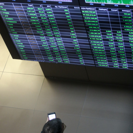 Ράλι ανόδου στα χρηματιστήρια σε όλο τον κόσμο μετά τη συμφωνία ΗΠΑ, Κίνας - Οι πρώτες αντιδράσεις