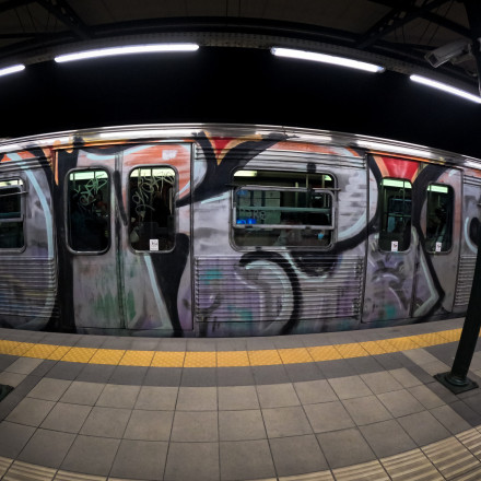 Βίαιη επίθεση σε 17χρονο στον ΗΣΑΠ Ηρακλείου: Τον ξυλοκόπησαν γιατί είχε τσαντάκι με ελληνική σημαία