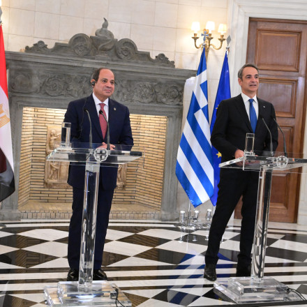 Μητσοτάκης: Υπογράψαμε με τον Αλ Σίσι διακήρυξη για τη στρατηγική εταιρική σχέση Αθήνας - Καΐρου