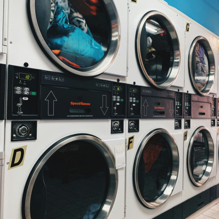 Το άγνωστο σημείο στο στεγνωτήριο ρούχων που μπορεί να «σαμποτάρει» την συσκευή - Δες γιατί