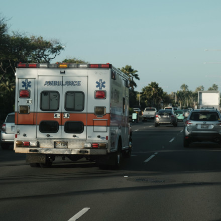 Εργατικό δυστύχημα στη Γαλλία: Πέτρινος τοίχος καταπλάκωσε οικοδόμους στο Πομάρ