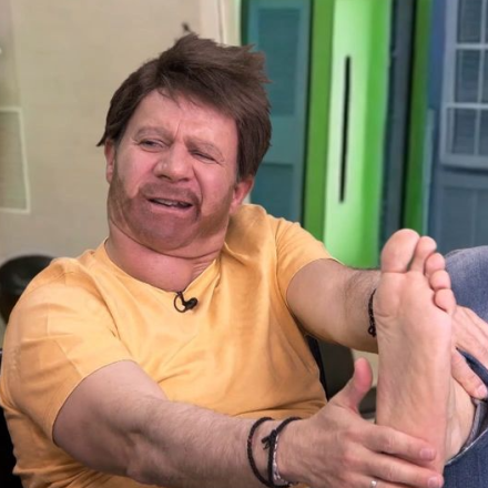 MITSI VAR: Τα καρπουζοσεμινάρια του viral αγρότη στο Big Brother