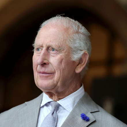 Στο «πλευρό» του Μπάιντεν ο βασιλιάς Κάρολος - Το μήνυμα συμπαράστασης για τη μάχη με τον καρκίνο