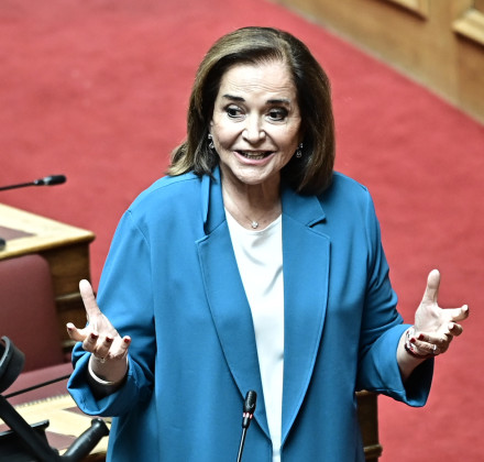 Μπακογιάννη για Τέμπη: «Δεν μας εμπιστεύομαι τους πολιτικούς - Να πάνε όλοι στον φυσικό δικαστή» Μπακογιάννη για Τέμπη: «Δεν μας εμπιστεύομαι τους πολιτικούς - Να πάνε όλοι στον φυσικό δικαστή»