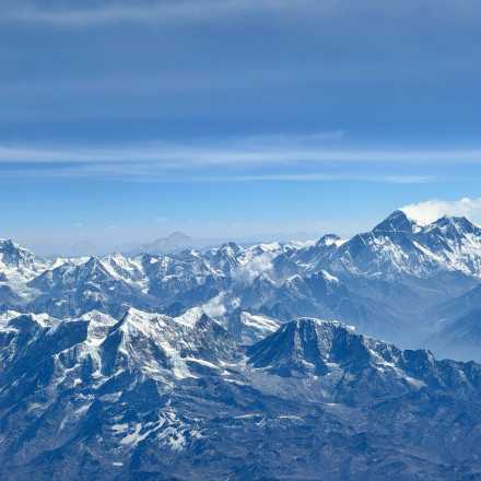 Χωρίς χιόνι τα Ιμαλάια: Πώς η κλιματική αλλαγή αλλάζει την υψηλότερη οροσειρά του πλανήτη