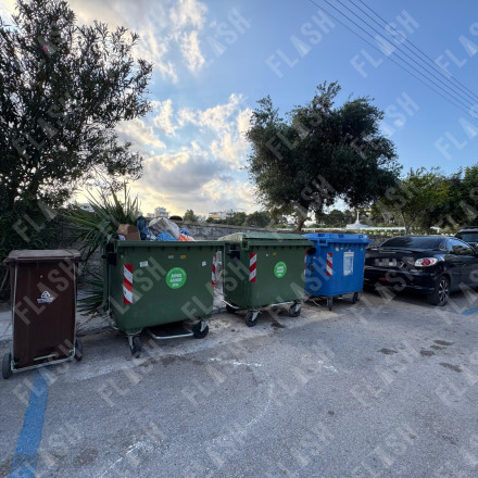 Άλιμος: Ποινική δίωξη στη γιαγιά του βρέφους που βρέθηκε πεταμένο στα σκουπίδια