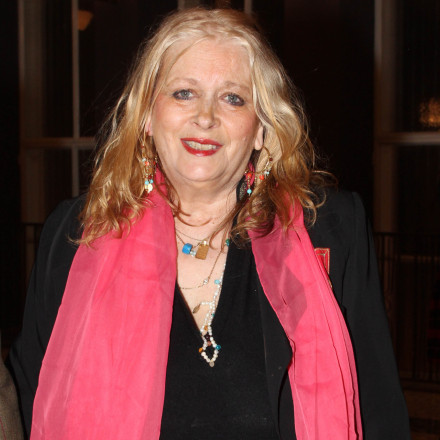 Νόρα Βαλσάμη: «Δεν έχω λεφτά, παίρνω 500 ευρώ - Δεν φτάνουν ούτε για να αγοράσω νερά και καφέδες»