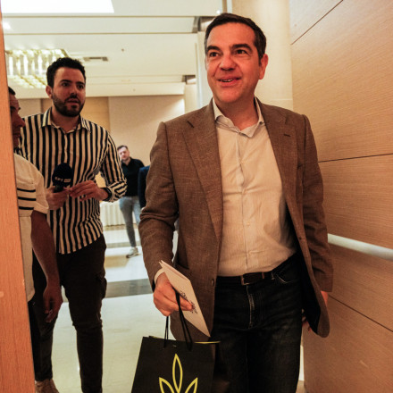 Ο Τσίπρας ήθελε πιο σκληρό κείμενο για το Ισραήλ (παρά τις ισχυρές δικές του συμφωνίες)