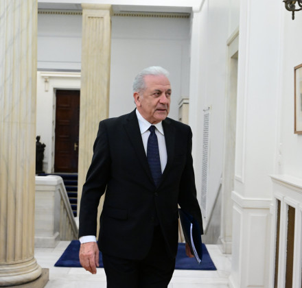 Διαφωνία από τον Αβραμόπουλο με την αποστολή πλοίων στη Λιβύη - «Θέλετε να γίνουμε Όρμπαν;» Διαφωνία από τον Αβραμόπουλο με την αποστολή πλοίων στη Λιβύη - «Θέλετε να γίνουμε Όρμπαν;»
