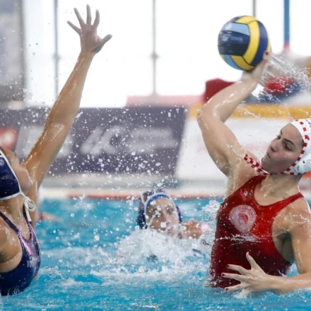 Η ώρα και το κανάλι για τον τελικό πόλο μεταξύ Βουλιαγμένης και Ολυμπιακού