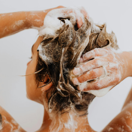 Αυτή είναι η κατάλληλη ώρα για να κάνουμε μπάνιο - Τι λένε ειδικοί