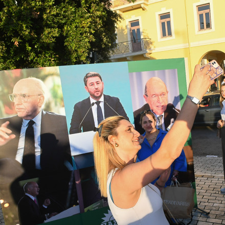 Εκτός ψηφοδελτίων; (Της Πάτρας το κάγκελο...)