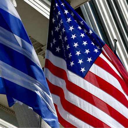 «Οδύσσεια» για χιλιάδες ομογενείς στις ΗΠΑ η ελληνική γραφειοκρατία