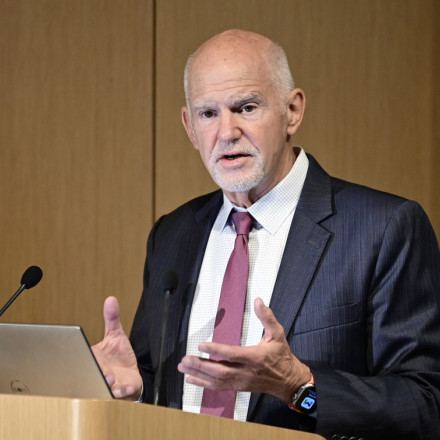 Ο Γιώργος Παπανδρέου, νέος Πρόεδρος του Διεθνούς Κέντρου Ολυμπιακής Εκεχειρίας