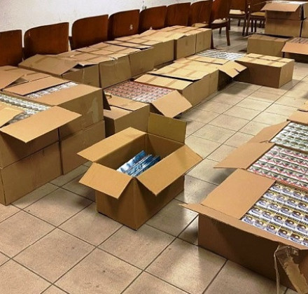 Τελωνείο Κήπων: Στη δαγκάνα 2,5 εκατ. λαθραία τσιγάρα - Τα έφεραν με τη μέθοδο «τάπας» από Τουρκία Τελωνείο Κήπων: Στη δαγκάνα 2,5 εκατ. λαθραία τσιγάρα - Τα έφεραν με τη μέθοδο «τάπας» από Τουρκία