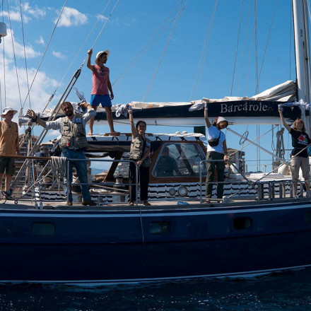 «Δεν θα φτάσετε στη Γάζα» – Το Ισραήλ απειλεί τους ακτιβιστές του πλοίου «Madleen»