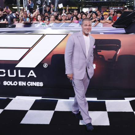 Μπραντ Πιτ: Η νέα «τολμηρή» αλλαγή που θυμίζει εποχές... Τζολί - Μοιάζει 20 χρόνια νεότερος