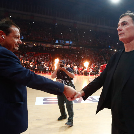 Basket League: Μπαρτζώκας και Αταμάν δεν αντάλλαξαν ξανά λάβαρα [Vid]