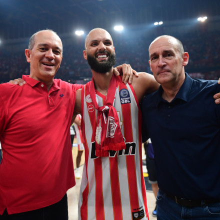 Αγγελόπουλοι: «Τρομακτική η απαξίωση σε Μπαρτζώκα, αφιερώνουμε στον κόσμο τον τίτλο»