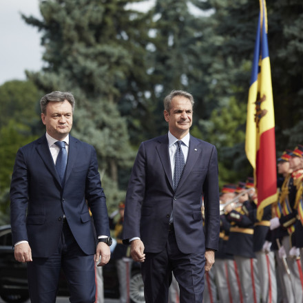 Ο Κυριάκος Μητσοτάκης στη Μολδαβία - Εκτενής συζήτηση για συνεργασία στον τομέα της ενέργειας