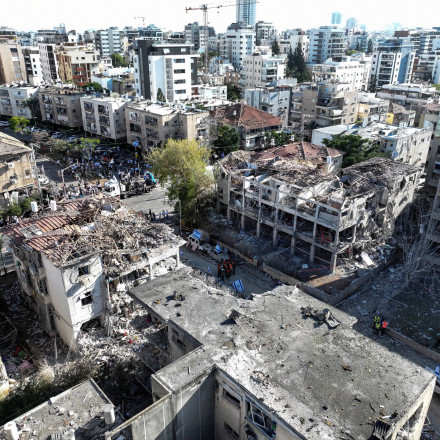 Στους 13 οι νεκροί από ιρανικά πυρά στο Ισραήλ- Γαλλία, Βρετανία, Γερμανία καλούν το Ιράν σε διάλογο