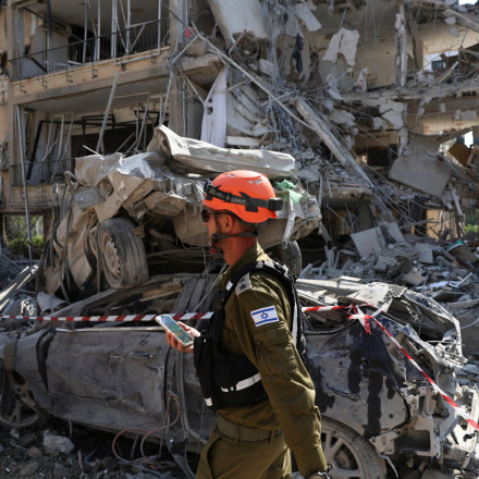 Απειλές Κατς σε Ιράν: «Αν συνεχίσετε θα καεί η Τεχεράνη» - 20 παιδιά νεκρά από νέα ισραηλινή επίθεση