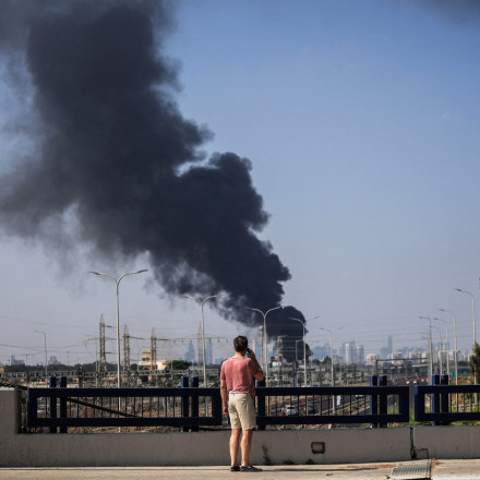 Στις φλόγες η Μέση Ανατολή: «Καταιγίδα» από Ιράν με πυραύλους και drones μετά τον θάνατο Σαντμανί