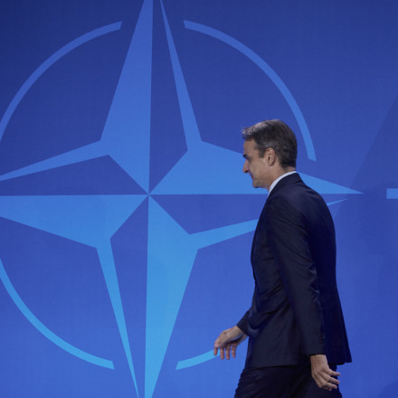 ΝΑΤΟ: Στη Χάγη ο Μητσοτάκης - Συνεννοήσεις αλλά όχι συμφωνία για συνάντηση με Ερντογάν