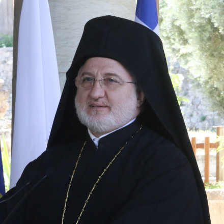 Θεσσαλονίκη: Λιποθύμησε ο Αρχιεπίσκοπος Αμερικής εν ώρα λειτουργίας - Μεταφέρθηκε στο νοσοκομείο