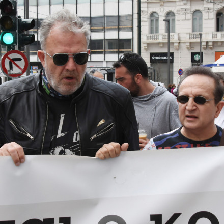 Καρκάς: Ο Τσαρούχας ξυλοκοπούσε τις πρώην συντρόφους του - Ο Μπιμπίλας είναι ένας σιχαμένος άνθρωπος