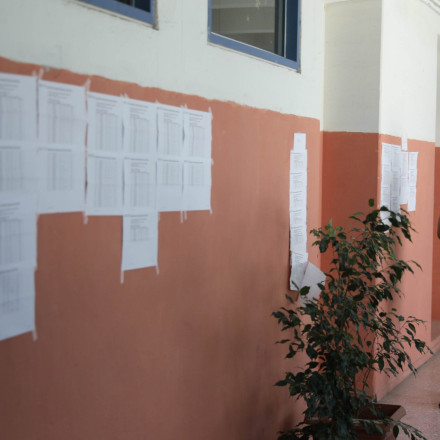 Βάσεις 2023: Τα μόρια εισαγωγής για όλα τα ΑΕΙ, οι πίνακες των πανελληνίων