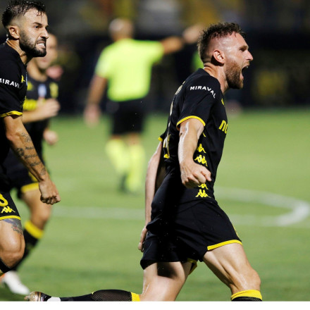 Άρης - Αραράτ Αρμένια 1-0: Ο Φαμπιάνο χάρισε το εισιτήριο και το ευρωπαϊκό ταξίδι συνεχίζεται